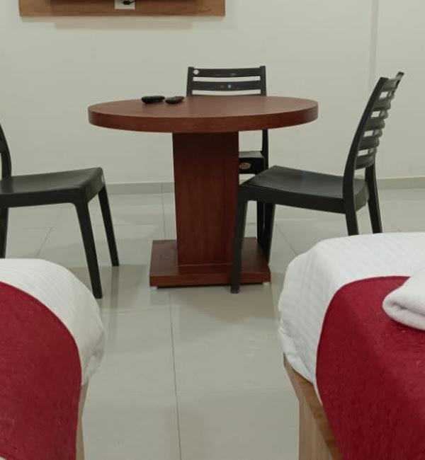 Sun Inn Residency , Нави Мумбаи Экстерьер фото